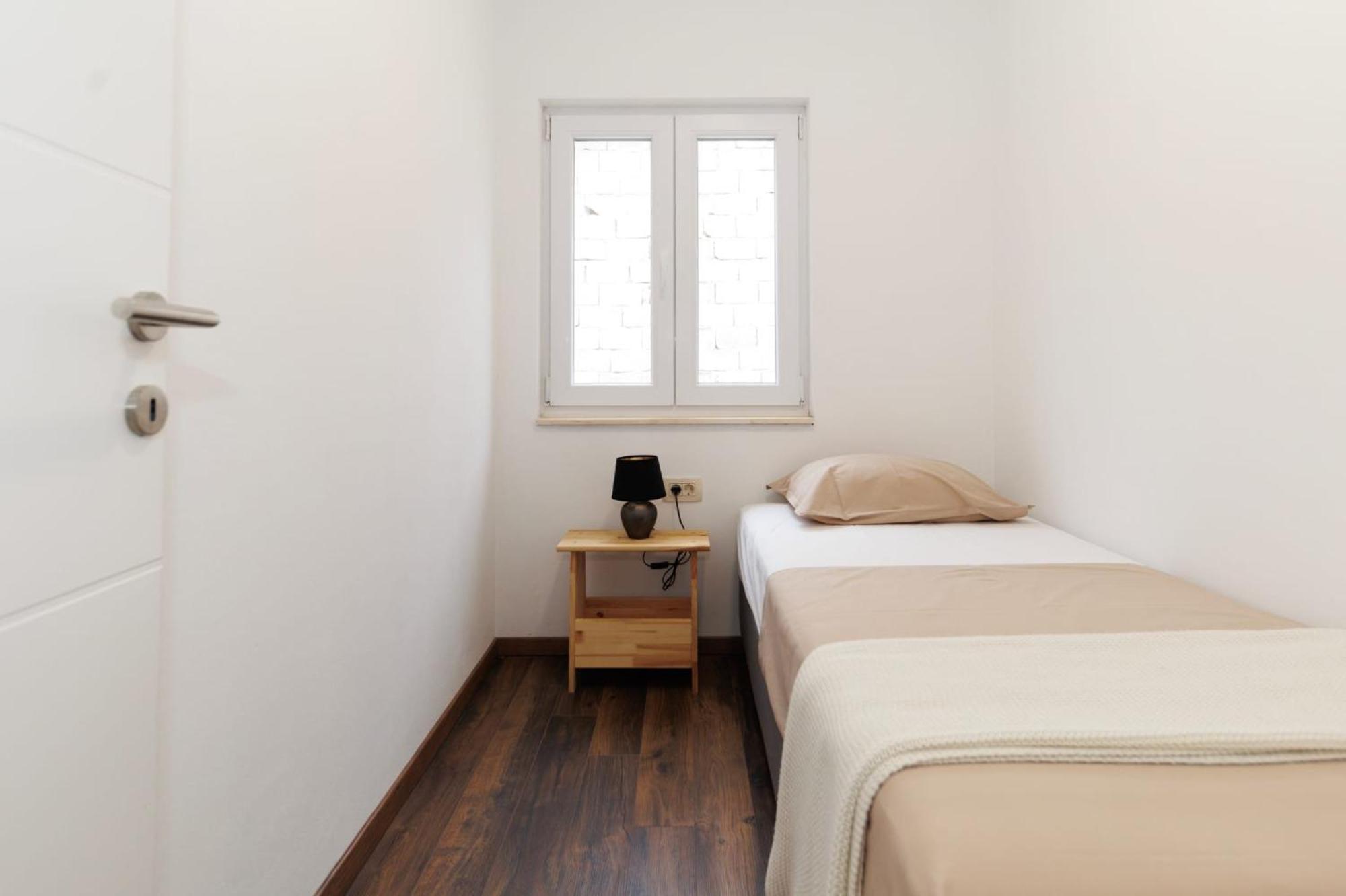 Apartments 23 And 25 With Free Private Parking Zara Esterno foto